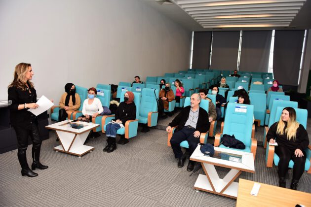 YILDIRIM’DA ‘İNTERNET GAZETECİLİĞİ AKADEMİSİ’