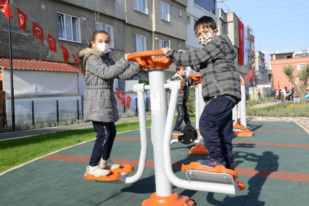 ŞEHİTLERİN HATIRASI ‘YUNUS EMRE PARKI’NDA YAŞAYACAK