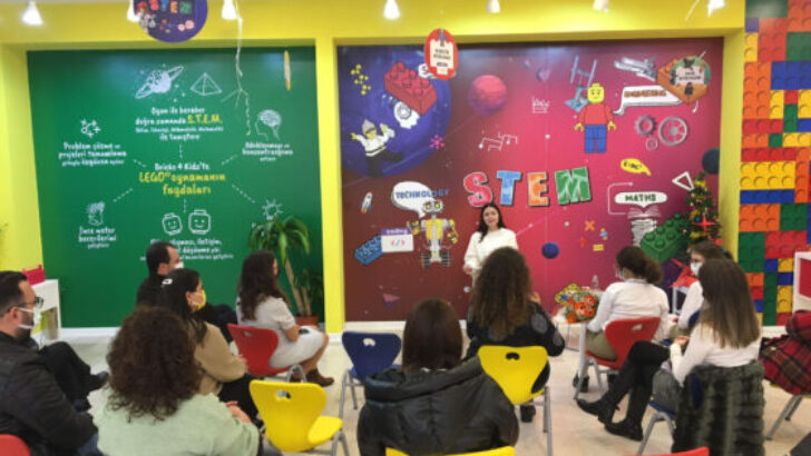 BRICKS4KIDZ Karşıyaka’da 2021’e veda etkinliği