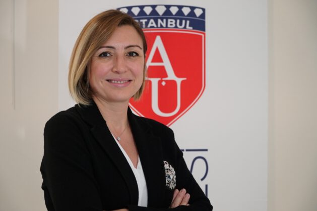 KALP HASTALARININ YENİ OMİCRON VARİANTI HAKKINDA BİLMESİ GEREKENLER