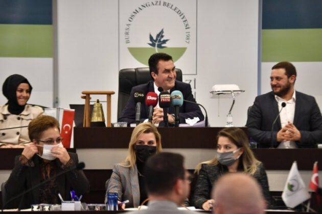 BAREM, Osmangazi Meydanı, Bursa Macera Park gibi Bursa’ya değer katacak projelerimizi hemşehrilerimizle buluşturacağız