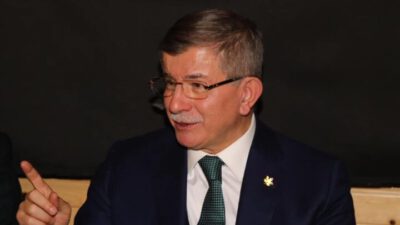 Davutoğlu, AK Partililere seslendi: Sesinizi yükseltin