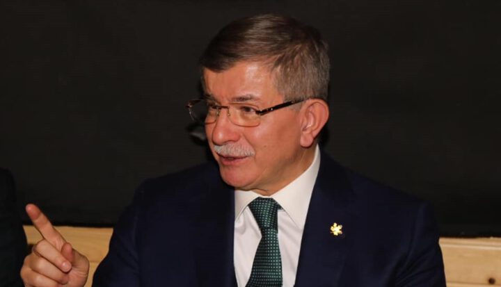 Davutoğlu, AK Partililere seslendi: Sesinizi yükseltin