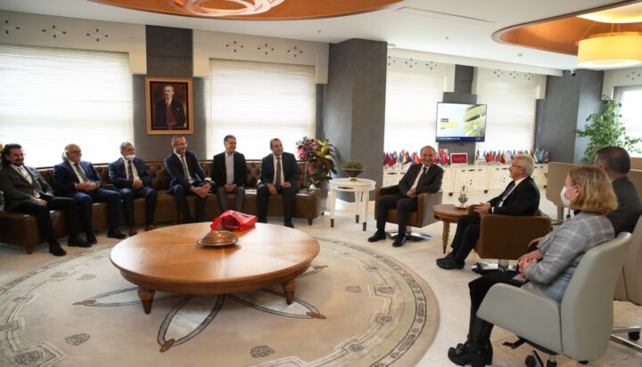 Arguvan’dan Nilüfer’e dostluk ziyareti