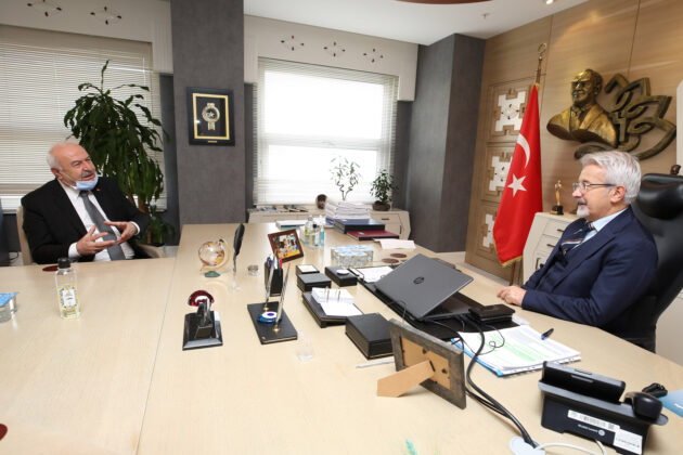 Bursa Kent Konseyi’nden Başkan Erdem’e ziyaret