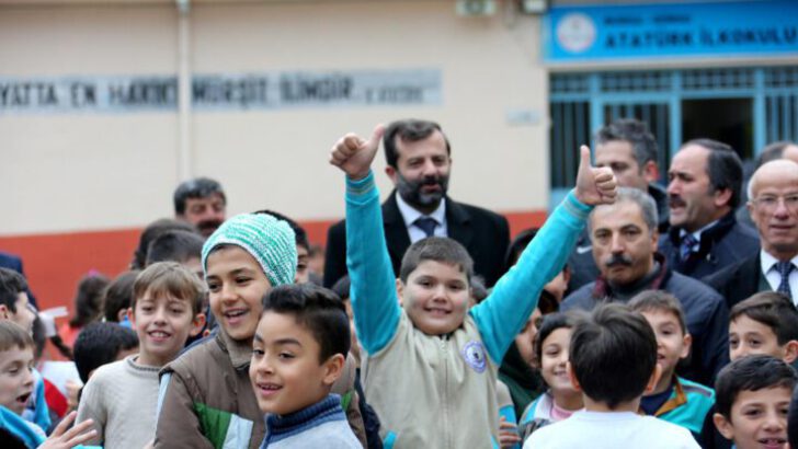 GÜRSULU ÖĞRENCİLER TALEPLERİNİ BELEDİYEYE BİLDİRECEK