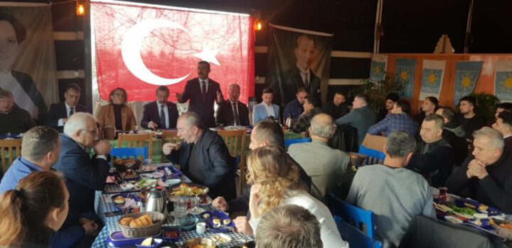İYİ Gençler Karacabey’de Buluştu!