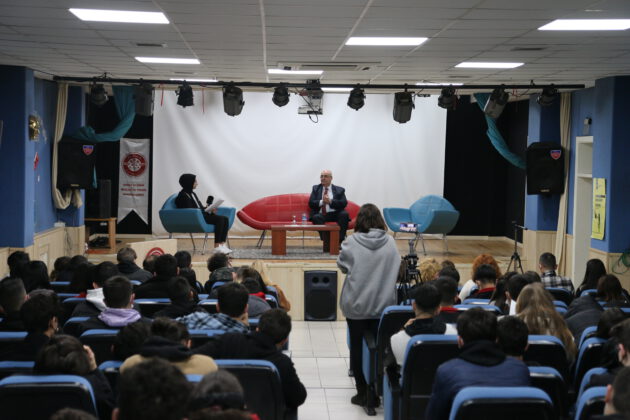 “GAZETECİ HER ZAMAN ÖĞRENMEYE AÇIK OLMALIDIR”