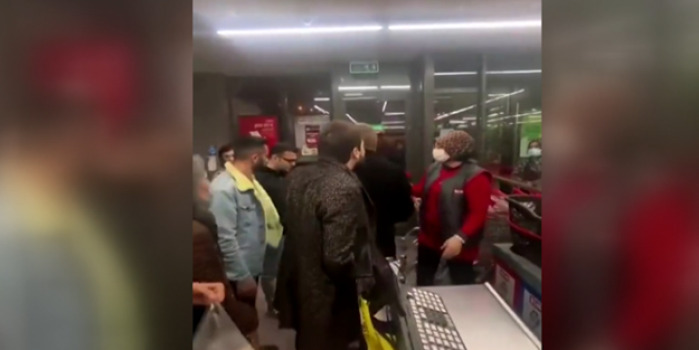 Maske Yasaklarını Kaldırmak İçin Zorbalık Yapanlar Davamıza da Çok Büyük Zarar Veriyor!