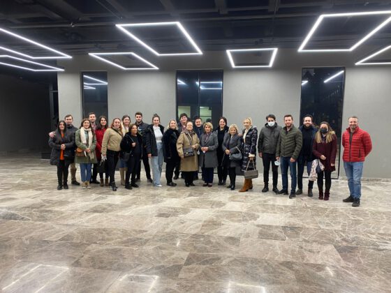 KORUMA ÇALIŞANLARI TİYATRODA BULUŞTU