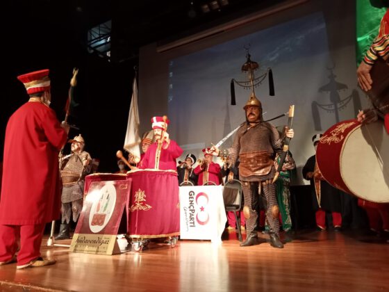 Ankara’nın üvey evladı konumunda olan Bursa’nın ihtiyaçları ivedilikle karşılanmalıdır.