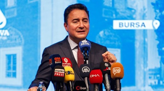Ali Babacan Bursa’ya geliyor!