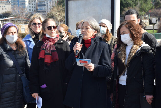 “BENİ İNCİTEN, OTOBÜSTEKİ YOLCULARIN ŞİDDETE TEPKİSİZ KALMASIYDI”