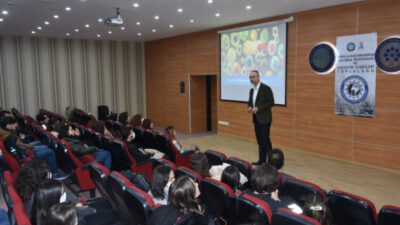 Murat Bayram’dan öğrencilere ‘Fark Yarat’ tavsiyesi