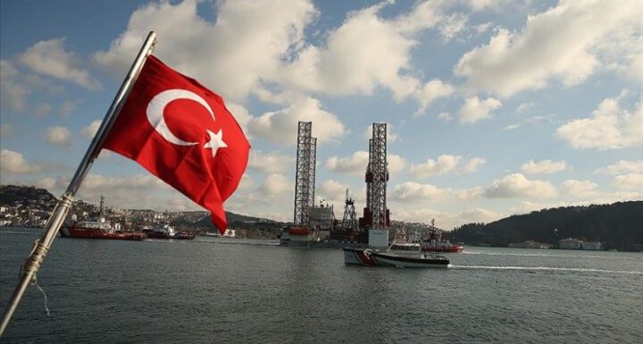 RUSYA TİCARETİNİ TÜRKİYE’YE ÇEVİRİYOR…