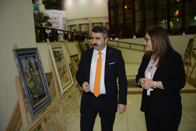 YILDIRIMLI KADINLAR HÜNERLERİNİ SERGİLEDİ