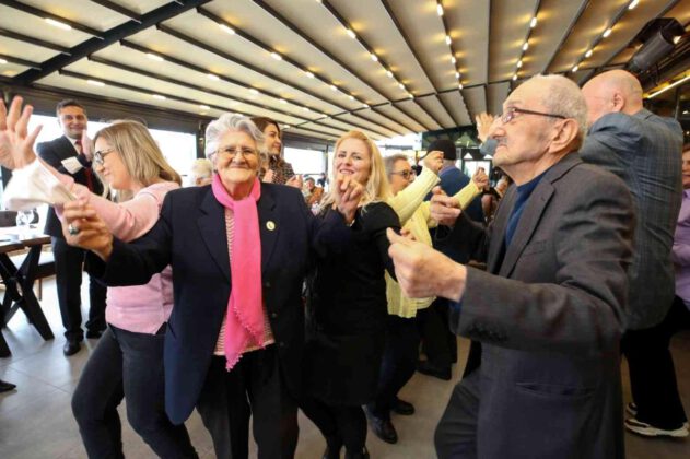 HUZUREVİ SAKİNLERİNİN EĞLENCE DOLU GÜNÜ