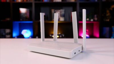 Keenetic,Türkiye’de premium ürünlerini çeşitlendirmeye devam ediyor. İşte yeni tanıtımı yapılan Keenetic Buddy 4 menzil genişletici ve Hero 4G Modem Router’ın özellikleri