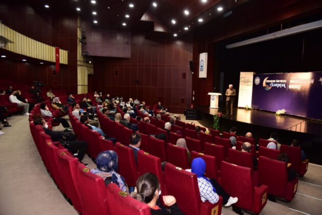 NURULLAH GENÇ YILDIRIMLILARLA BULUŞTU