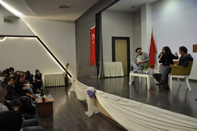 FAİK ÇELİKTE USTA OYUNCULARLA TİYATRO SÖYLEŞİSİ
