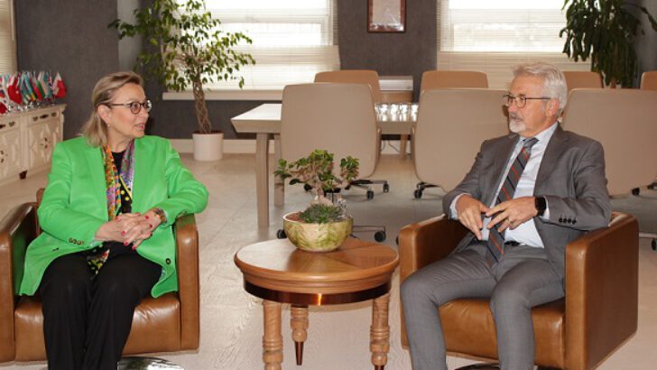 KÜÇÜKKAYALAR: “KENTİN TÜM SORUNLARINA DUYARLI OLACAĞIZ”