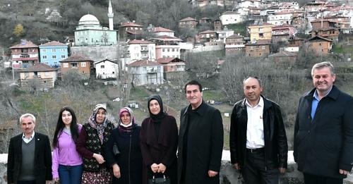 Dündar, Bursa Uluçam sakinleriyle oruç açtı