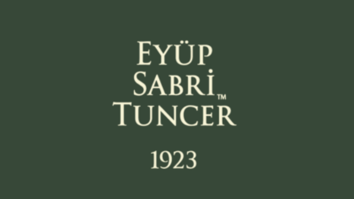 Eyüp Sabri Tuncer,  Yeni Ürünü “Frambuazlı Sirke&  Saç Toniği” ile  Mükemmel Saç Bakımı Sağlıyor