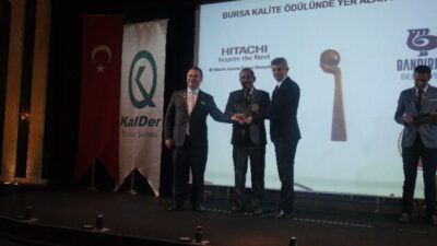 BURSA MÜKEMMELLİK ÖDÜLÜ YILDIRIM MESLEKİ VE TEKNİK ANADOLU LİSESİ’NE GELDİ