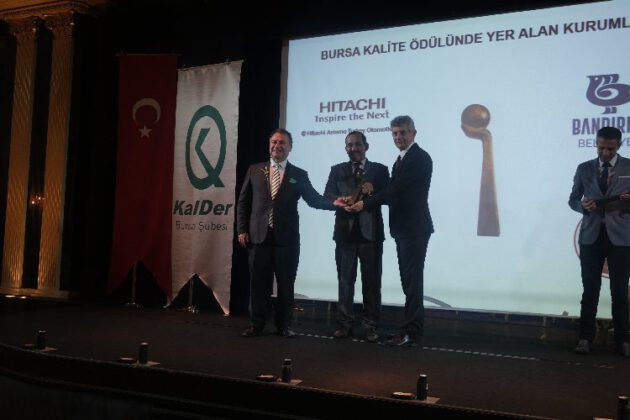 BURSA MÜKEMMELLİK ÖDÜLÜ YILDIRIM MESLEKİ VE TEKNİK ANADOLU LİSESİ’NE GELDİ
