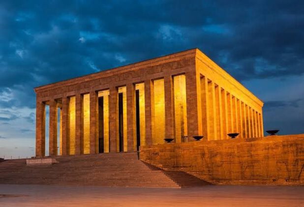 Memleket’ten Anıtkabir Hassasiyeti!