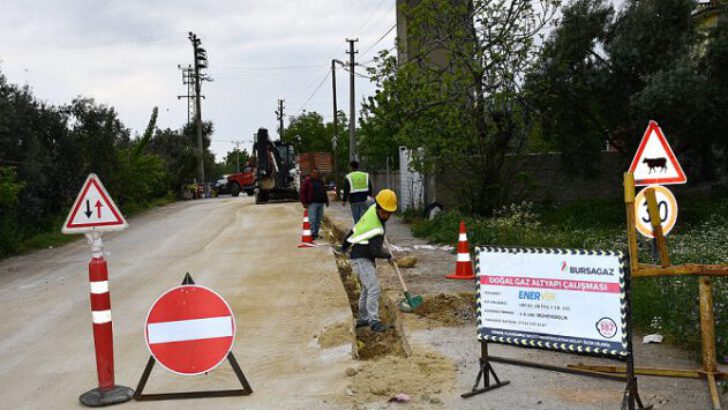 DIRAZALİ, ORHANİYE VE ÇAKIRCA MAHALLELERİ DOĞALGAZA KAVUŞUYOR