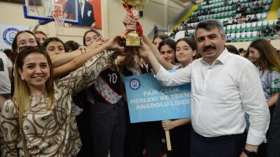 YILDIRIM BELEDİYESİ’NDEN OKULLARA ‘SPOR’ DESTEĞİ