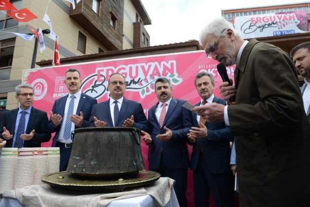 BURSA’DA 600 YILLIK GELENEK ‘ERGUVAN BAYRAMI’ YAŞATILIYOR