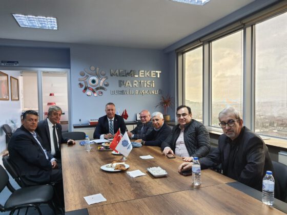 Bursa İçin İş Birliği; “Vatandaş Ekmeğinin Derdinde Onlar Koltuğunun Gücünü Kaybetmemenin!”