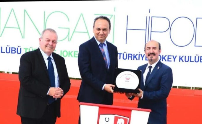 TSYD BURSA KOŞUSUNDA HE IS MİNE BİRINCİ OLDU