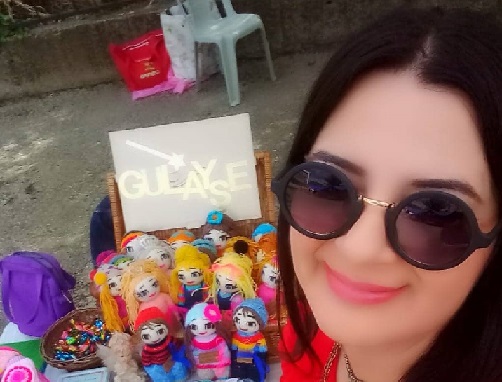 İYİLİK O’NUN MAYASINDA VAR! Gülayşe’nin Örgü Bebekleri Kükürtlü Festivalinde!