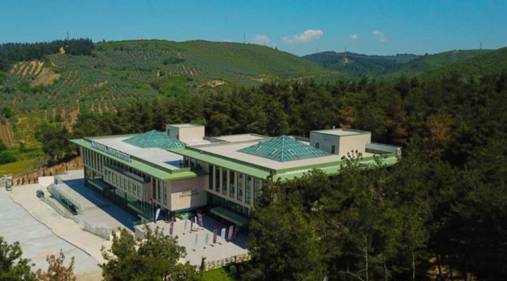 MUDANYA ÜNİVERSİTESİ 11 EKIMDE KAPILARINI ÖĞRENCİLERE AÇIYOR