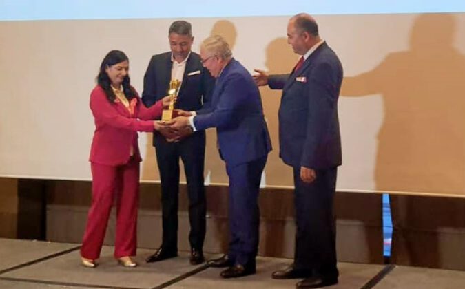 Yazarımıza Bir Ödül Daha! Yılın En İyi Siyaset Bilimcisi Mehmet Emir Aksoy!