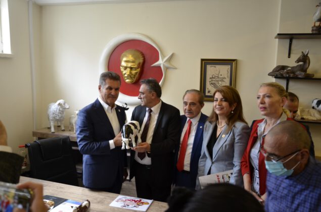 TDP’DEN AKILLI İNEK PROJESİNE TAM NOT!