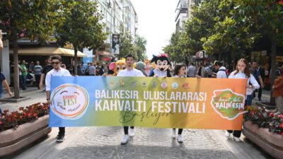 Gastronomik marka kent; Balıkesir Kahvaltı Festivali yoğun katılım ile açıldı.
