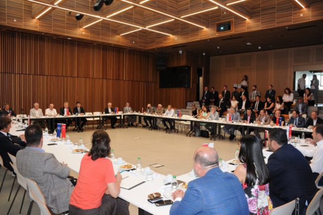 EGİAD Danışma Kurulu İş Dünyasını Buluşturdu