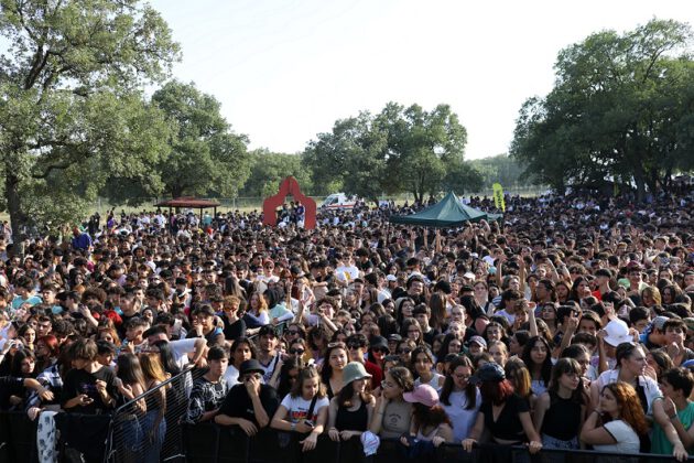 Bursa’da düzenlenen Türkiye’nin en büyük ve en köklü lise festivali BALFEST Biletinial organizasyonu ile gerçekleşti