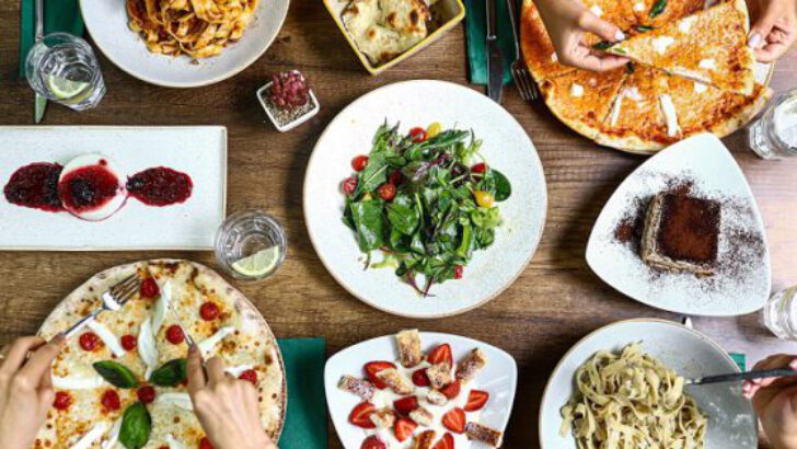 İTALYA’NIN GELENEKSEL LEZZETLERİ ETİLER GASTRONOMİ SOKAĞINDA SİZİ BEKLİYOR…