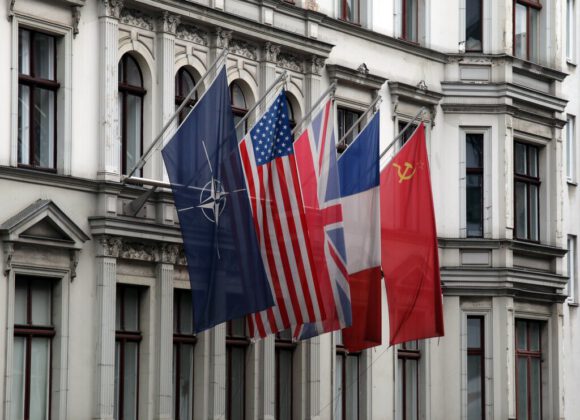NATO ve Rusya’nın enerji düellosu