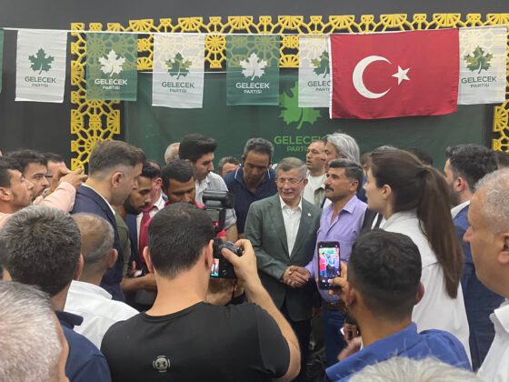 Gelecek Partisi, erken seçim için imza kampanyası başlattı