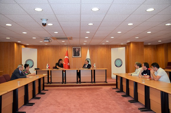 BURSA ULUDAĞ ÜNİVERSİTESİ VE TMMOB MAKİNA MÜHENDİSLERİ ODASI BURSA ŞUBESİ ARASINDA ÖNEMLİ PROTOKOL