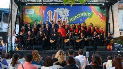 Yaz akşamları mahalle konserleriyle renkleniyor