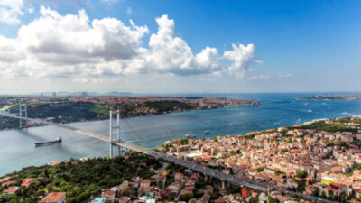 İstanbul ve Antalya’da yabancının ikamet talebi yeni ilçelere kayabilir