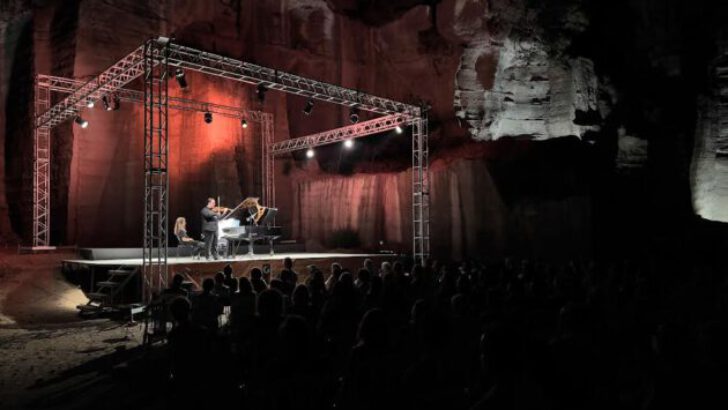 Kemancı Antal Zalai ve Piyanist Yener Gökbudak’tan Gümüşlük’te konser