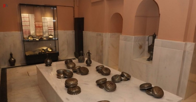 Eyüpsultan Türbe Hamamı Müzesi ziyaretçilerin ilgi odağı oldu